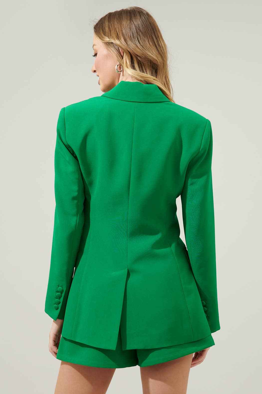 Chelsea Fitted Notch Lapel Blazer