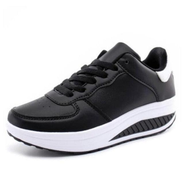 Women's Breathable Waterproof PU Leather Sneakers — Classic Lace-Up Low Top