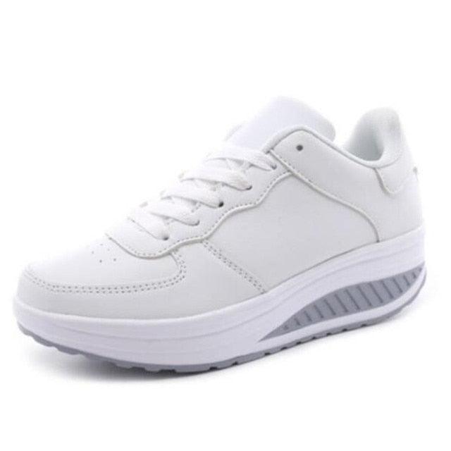 Women's Breathable Waterproof PU Leather Sneakers — Classic Lace-Up Low Top